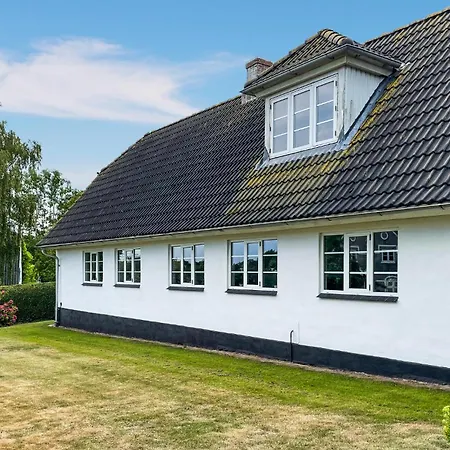 Holiday home Awesome In With Wifi